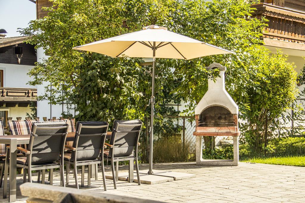 Ferienhaus "Kaprun" ภายนอก รูปภาพ